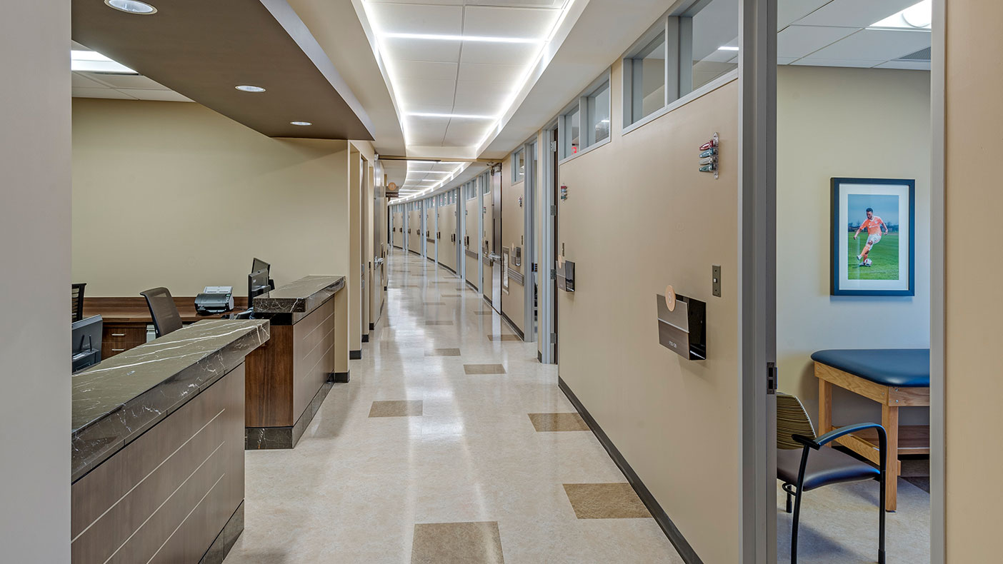 The curved corridor surrounding the administrative offices and the clinic is a unique feature of this facility. 