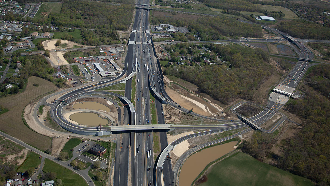 Preliminary design of the Interchange 6 to 9 Widening Program begin in 2005, construction in 2009, and the new roadways officially opened to traffic in 2014.