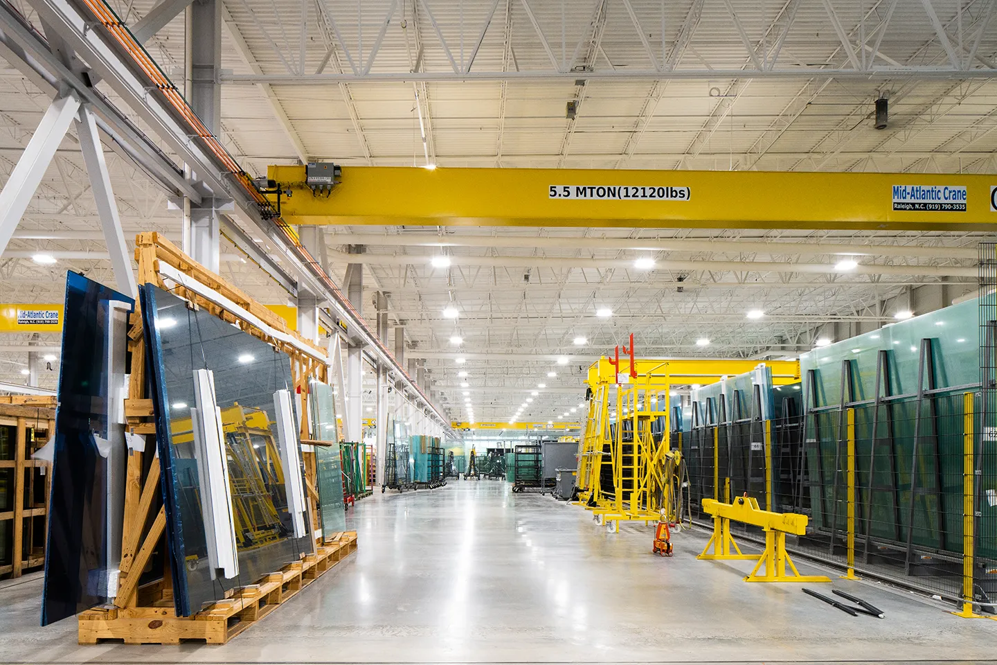 The building has a clear height of approximately 28 feet, allowing for a maximum crane hook clearance height of 21 feet.