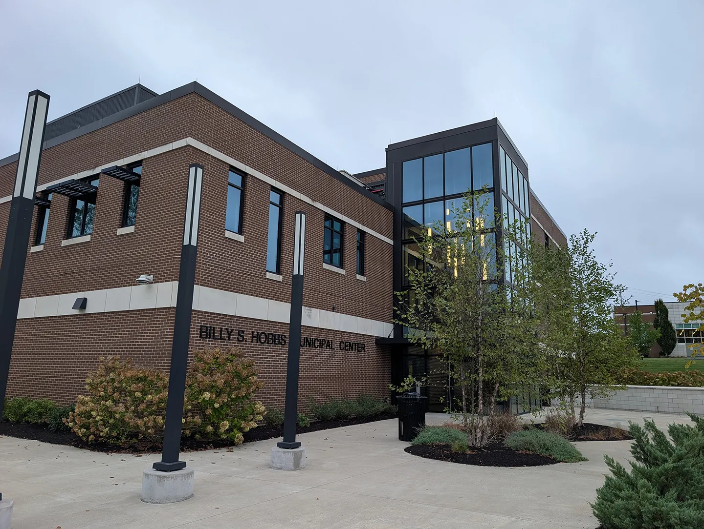 The three-story community center supports the city’s current and future needs as the population continues to grow.